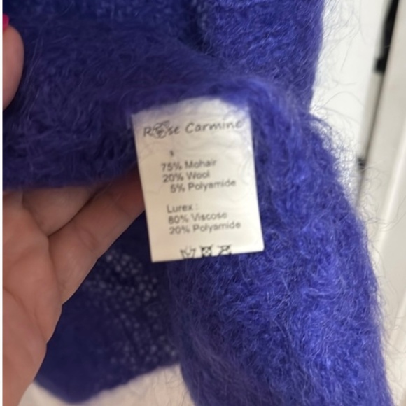 Rose Carmine Flower Cardigan - Picture 5 of 6